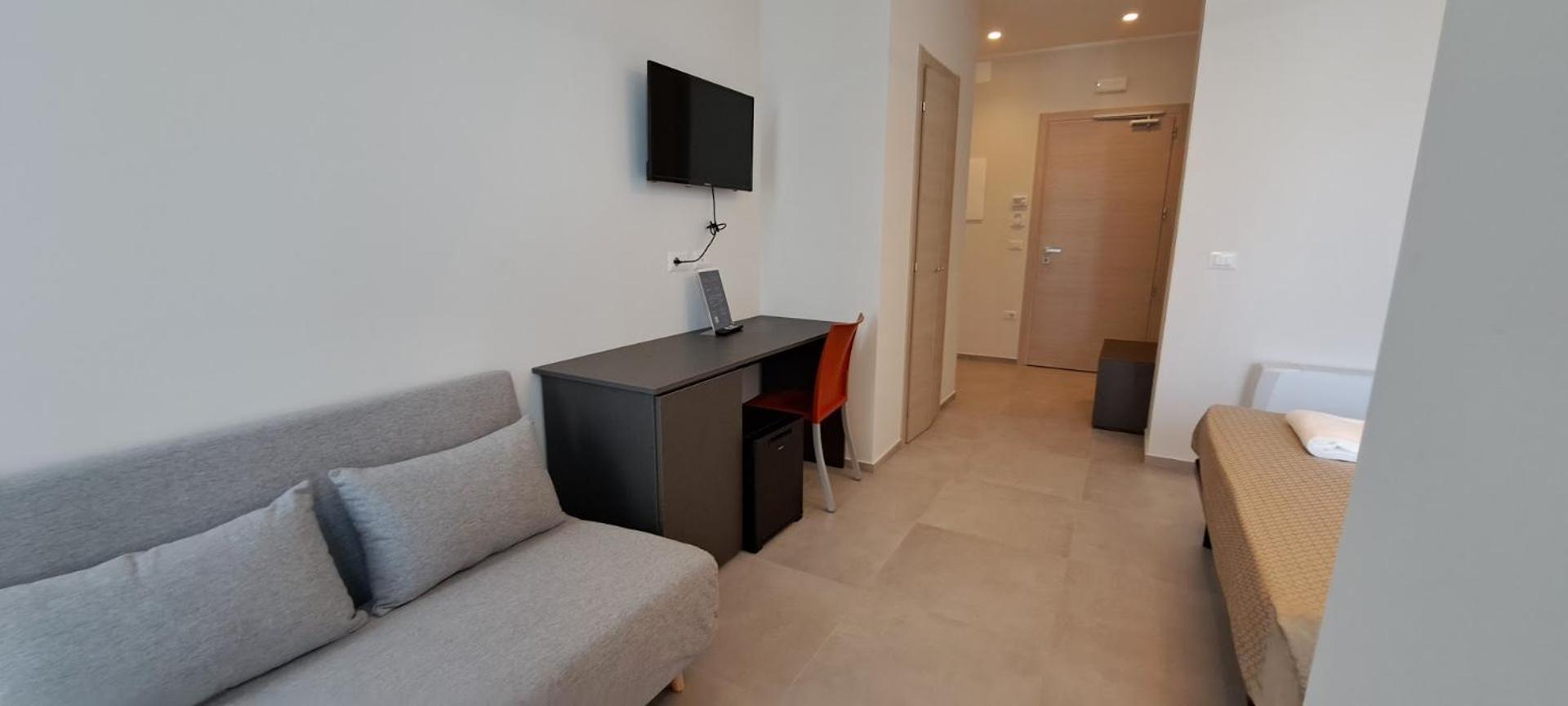 Hotel Caravel Маротта Экстерьер фото